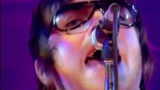 Oasis Acquiesce Live TOTP 2002 [upl. by Woolson]