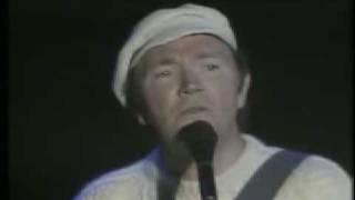 Irish Celtic Music  Carrickfergus  Clancy Brothers amp Tommy Makem [upl. by Bough]