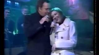 Tom Jones amp Cerys Matthews  Baby Its Cold Outside Live [upl. by Airbma627]